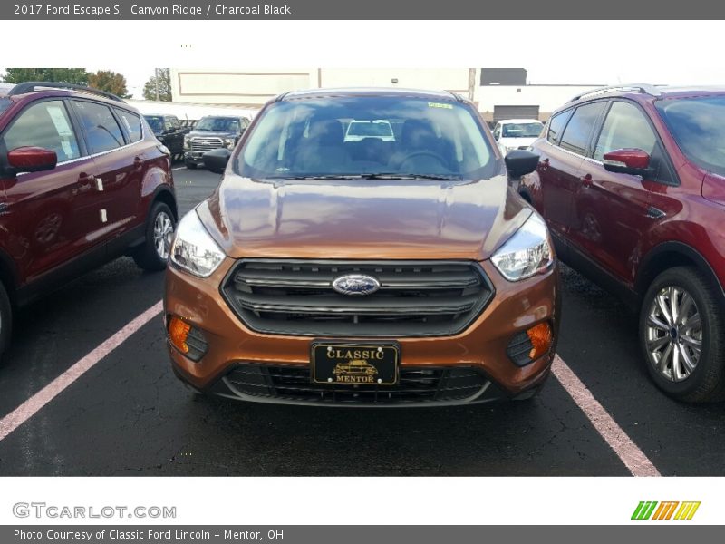 Canyon Ridge / Charcoal Black 2017 Ford Escape S