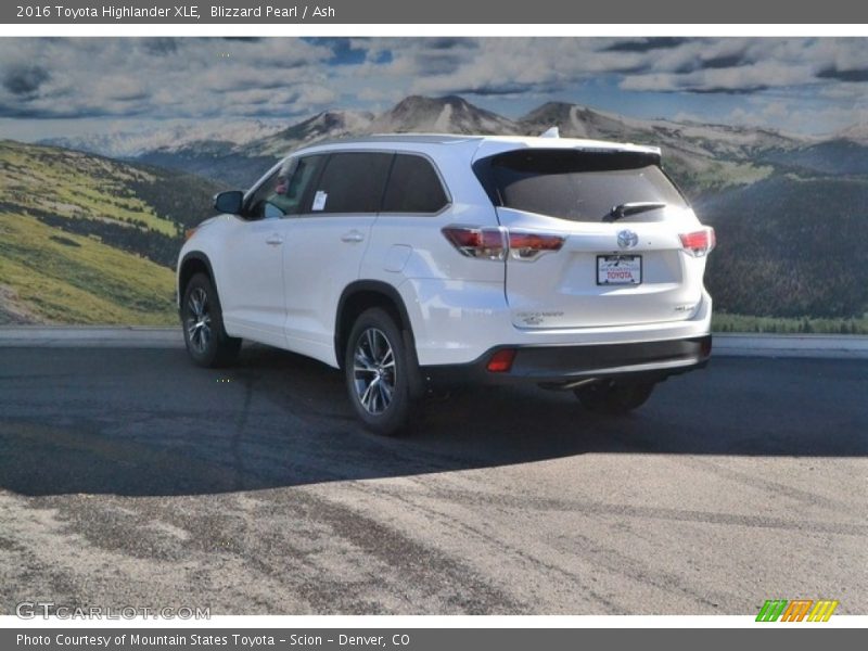 Blizzard Pearl / Ash 2016 Toyota Highlander XLE