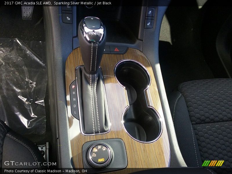Sparkling Silver Metallic / Jet Black 2017 GMC Acadia SLE AWD