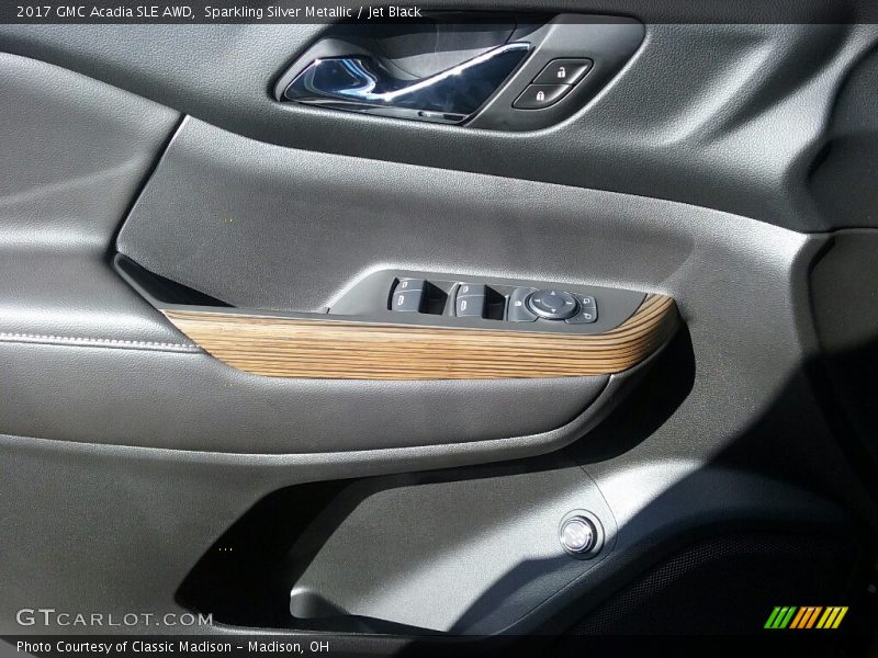 Sparkling Silver Metallic / Jet Black 2017 GMC Acadia SLE AWD