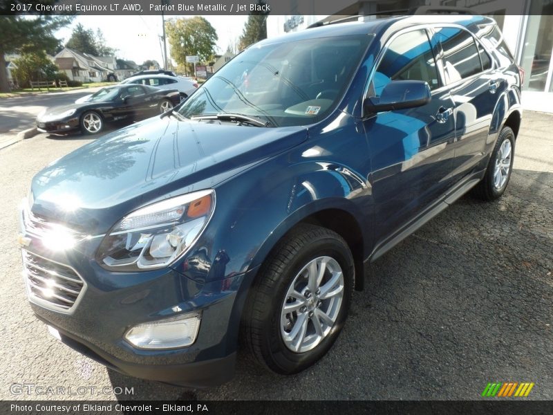Patriot Blue Metallic / Jet Black 2017 Chevrolet Equinox LT AWD