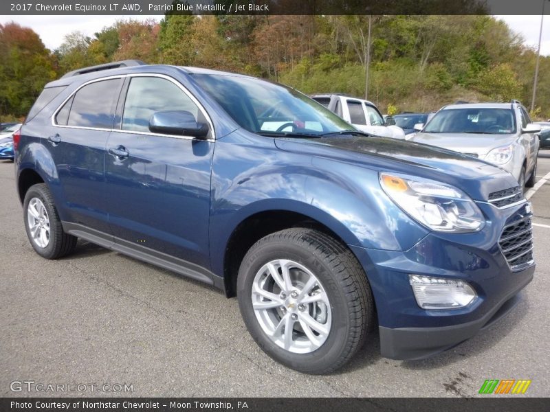 Patriot Blue Metallic / Jet Black 2017 Chevrolet Equinox LT AWD