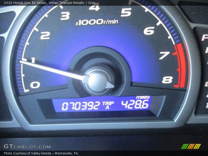 Urban Titanium Metallic / Gray 2010 Honda Civic EX Sedan