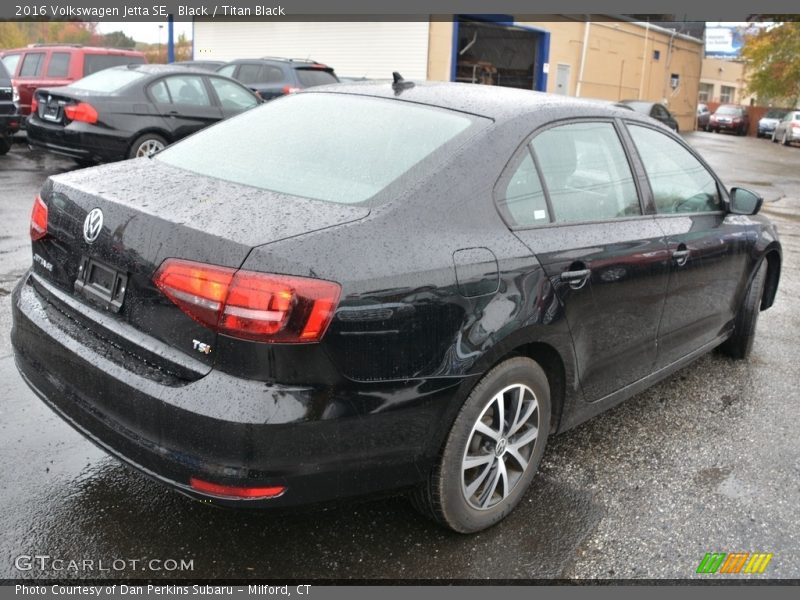 Black / Titan Black 2016 Volkswagen Jetta SE