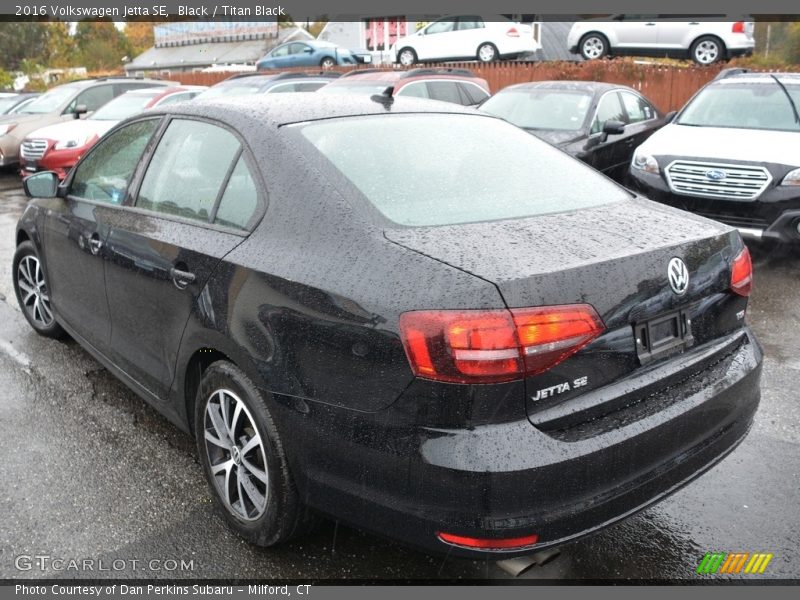 Black / Titan Black 2016 Volkswagen Jetta SE