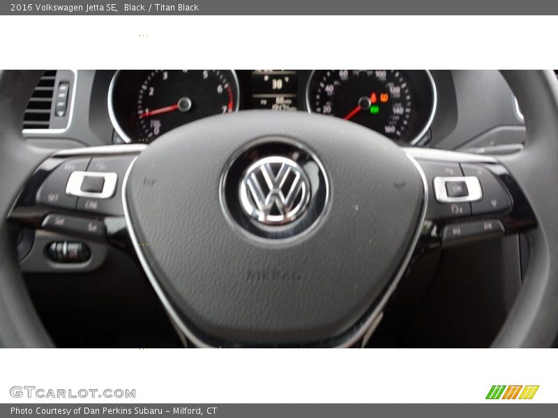 Black / Titan Black 2016 Volkswagen Jetta SE