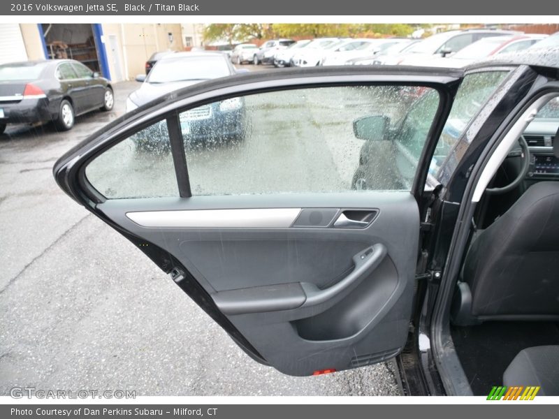Door Panel of 2016 Jetta SE