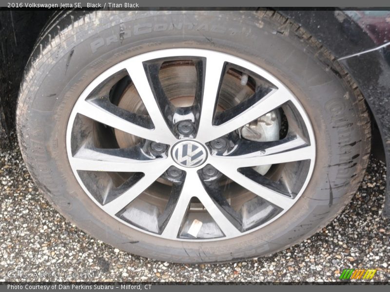Black / Titan Black 2016 Volkswagen Jetta SE