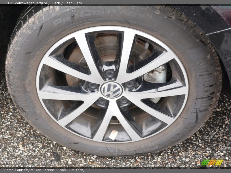 Black / Titan Black 2016 Volkswagen Jetta SE