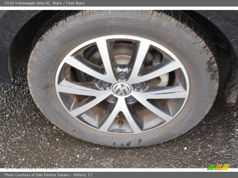Black / Titan Black 2016 Volkswagen Jetta SE