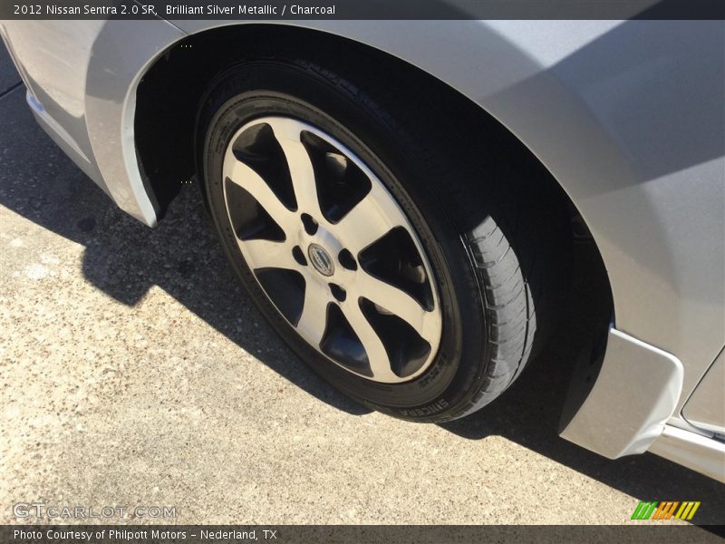 Brilliant Silver Metallic / Charcoal 2012 Nissan Sentra 2.0 SR