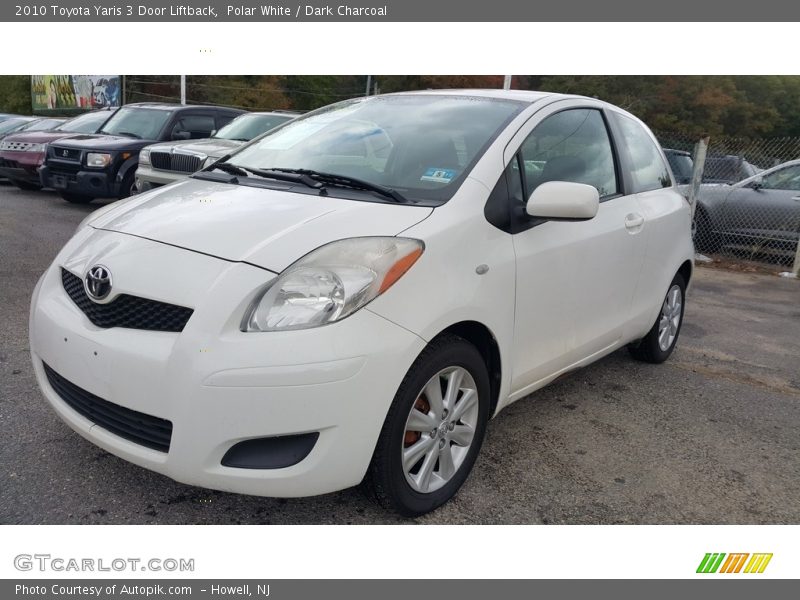 Polar White / Dark Charcoal 2010 Toyota Yaris 3 Door Liftback