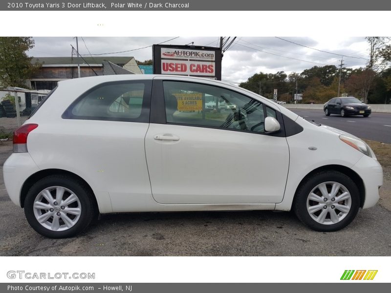 Polar White / Dark Charcoal 2010 Toyota Yaris 3 Door Liftback