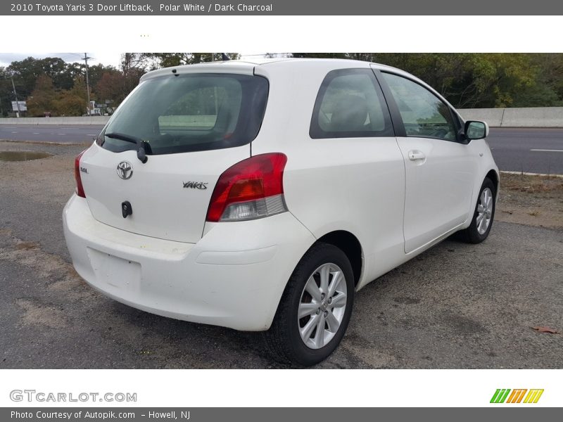 Polar White / Dark Charcoal 2010 Toyota Yaris 3 Door Liftback