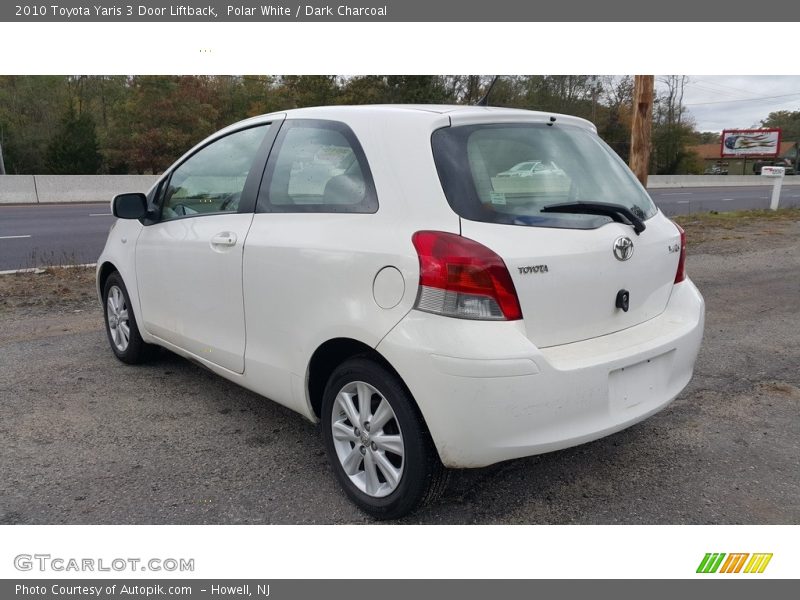 Polar White / Dark Charcoal 2010 Toyota Yaris 3 Door Liftback