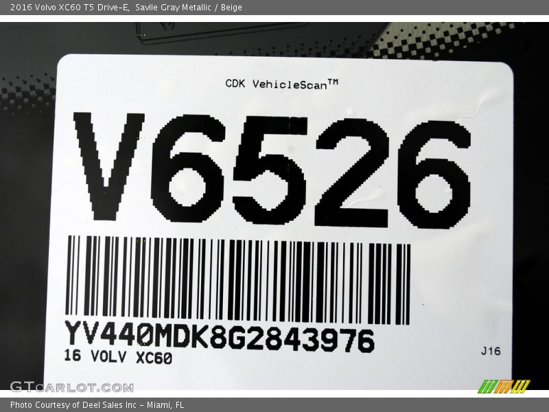 Savile Gray Metallic / Beige 2016 Volvo XC60 T5 Drive-E