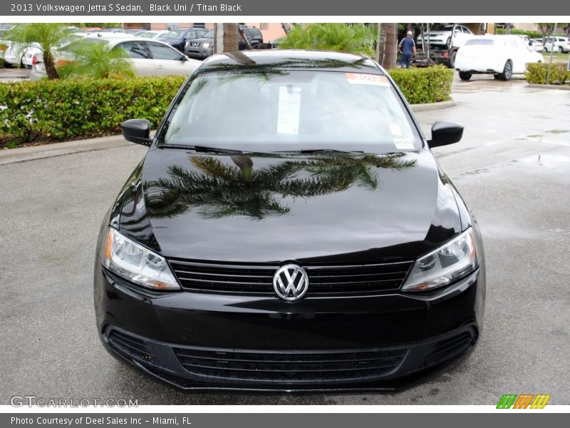 Black Uni / Titan Black 2013 Volkswagen Jetta S Sedan