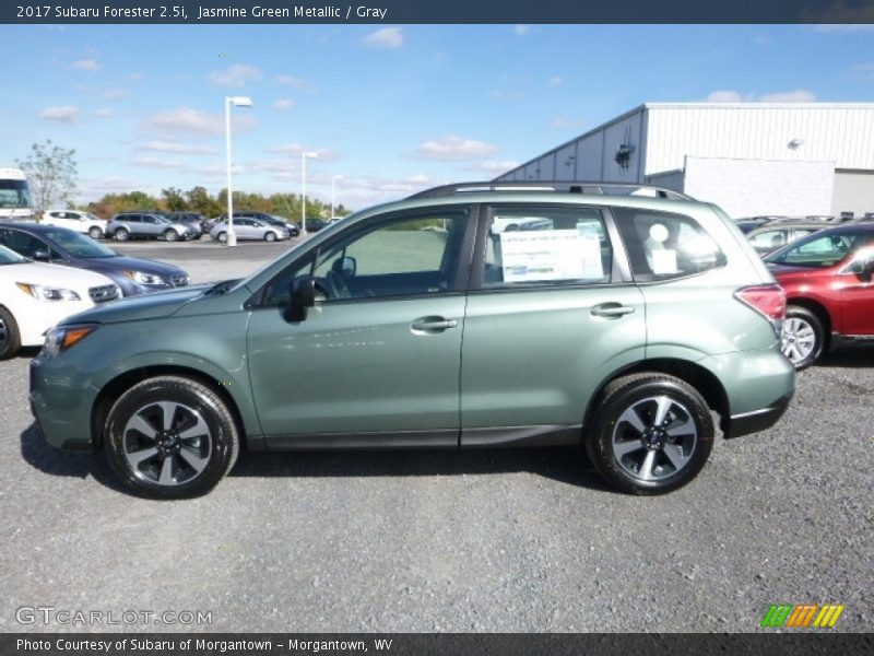 Jasmine Green Metallic / Gray 2017 Subaru Forester 2.5i