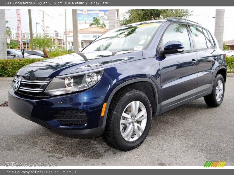 Night Blue Metallic / Beige/Black 2016 Volkswagen Tiguan S