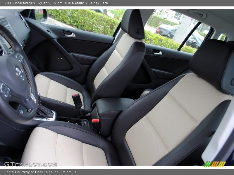 Night Blue Metallic / Beige/Black 2016 Volkswagen Tiguan S