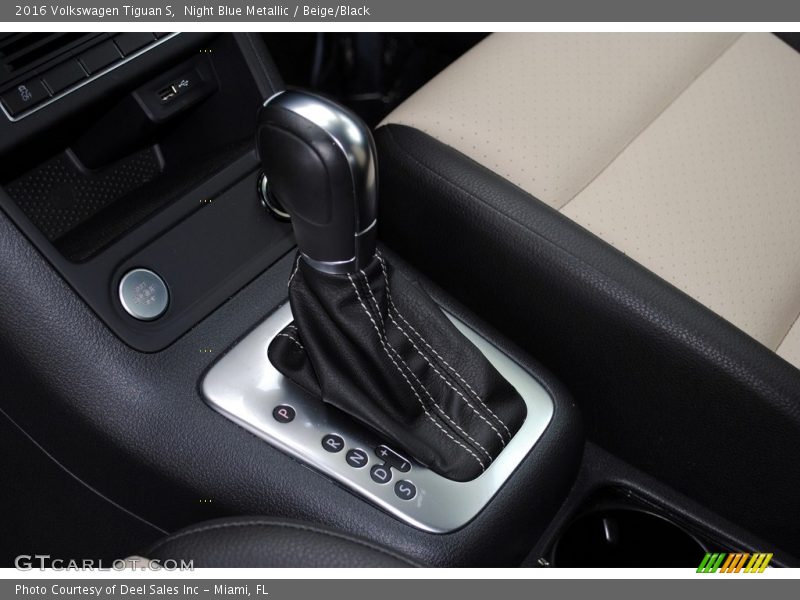 Night Blue Metallic / Beige/Black 2016 Volkswagen Tiguan S