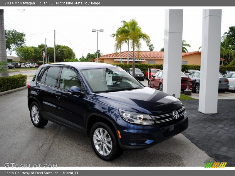 Night Blue Metallic / Beige 2014 Volkswagen Tiguan SE