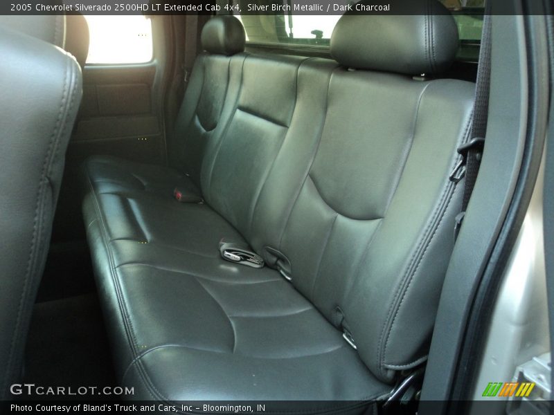 Silver Birch Metallic / Dark Charcoal 2005 Chevrolet Silverado 2500HD LT Extended Cab 4x4