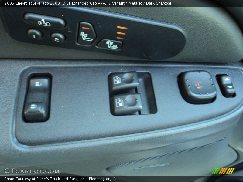 Silver Birch Metallic / Dark Charcoal 2005 Chevrolet Silverado 2500HD LT Extended Cab 4x4