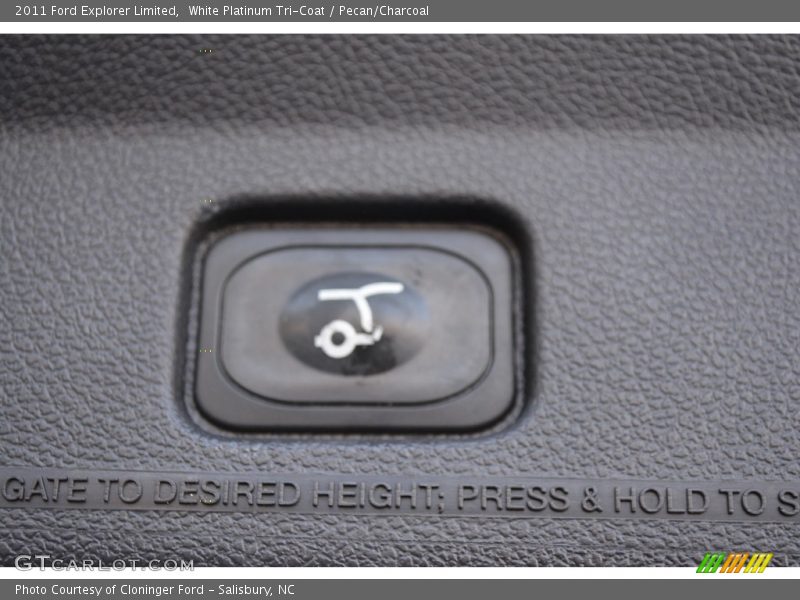 White Platinum Tri-Coat / Pecan/Charcoal 2011 Ford Explorer Limited