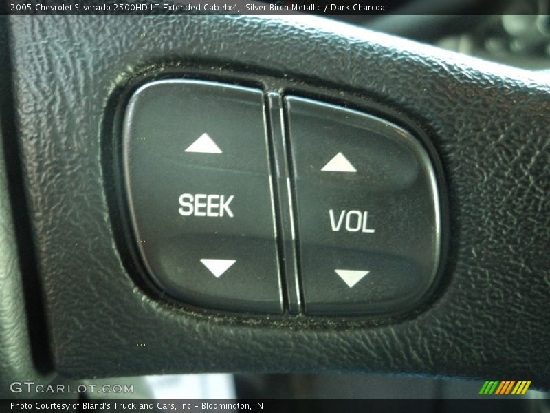 Silver Birch Metallic / Dark Charcoal 2005 Chevrolet Silverado 2500HD LT Extended Cab 4x4