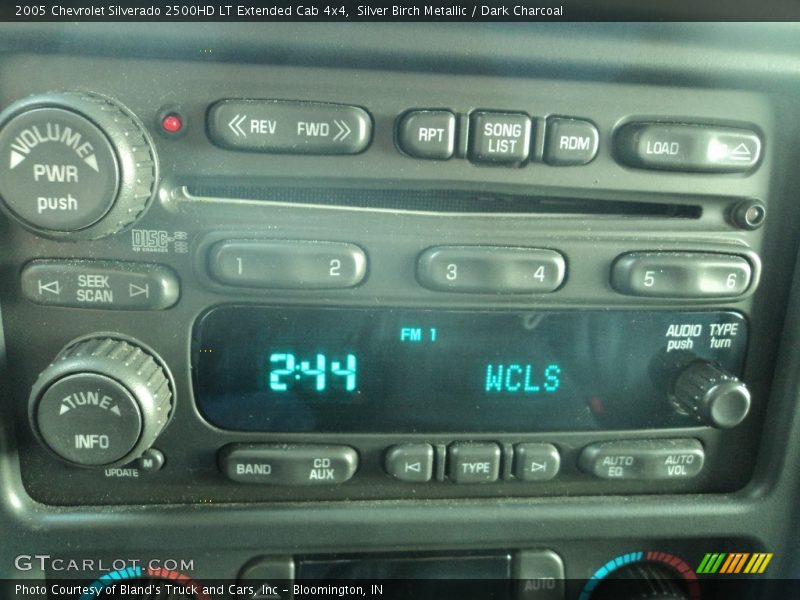 Silver Birch Metallic / Dark Charcoal 2005 Chevrolet Silverado 2500HD LT Extended Cab 4x4