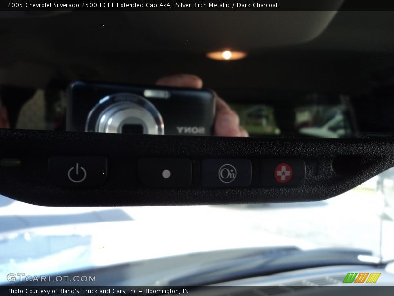 Silver Birch Metallic / Dark Charcoal 2005 Chevrolet Silverado 2500HD LT Extended Cab 4x4
