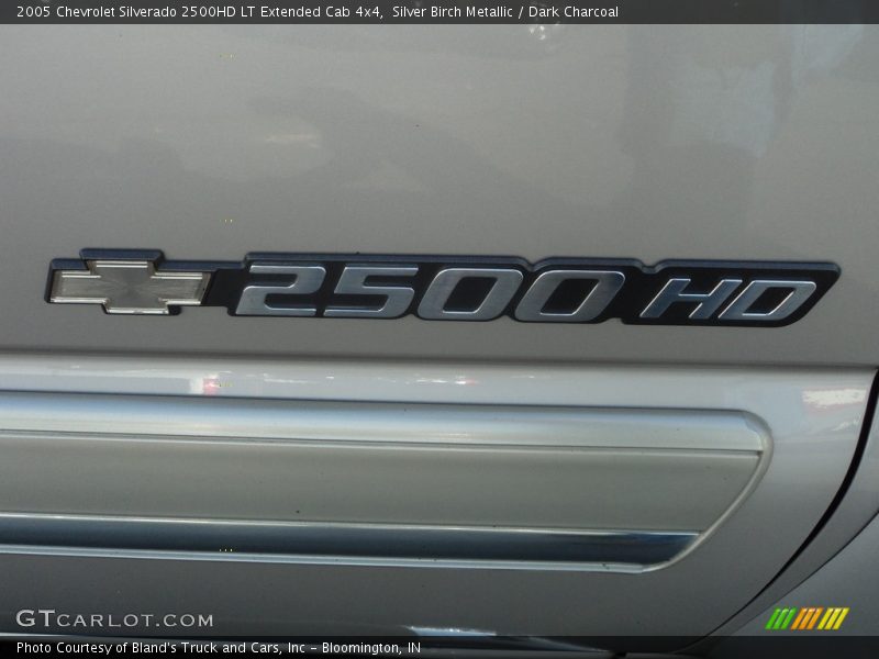 Silver Birch Metallic / Dark Charcoal 2005 Chevrolet Silverado 2500HD LT Extended Cab 4x4