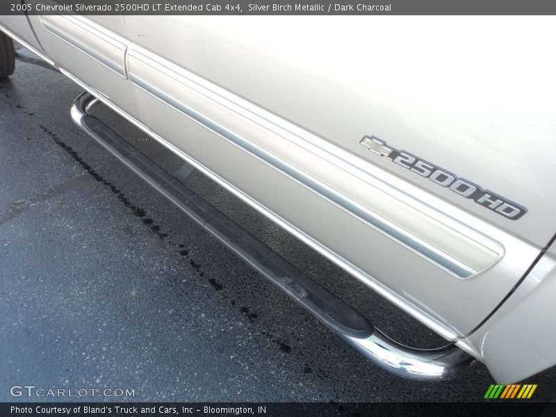 Silver Birch Metallic / Dark Charcoal 2005 Chevrolet Silverado 2500HD LT Extended Cab 4x4