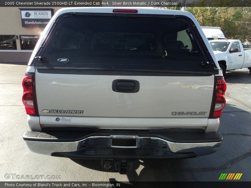 Silver Birch Metallic / Dark Charcoal 2005 Chevrolet Silverado 2500HD LT Extended Cab 4x4