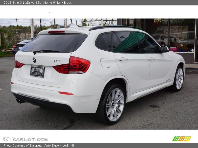 Alpine White / Black 2013 BMW X1 xDrive 28i