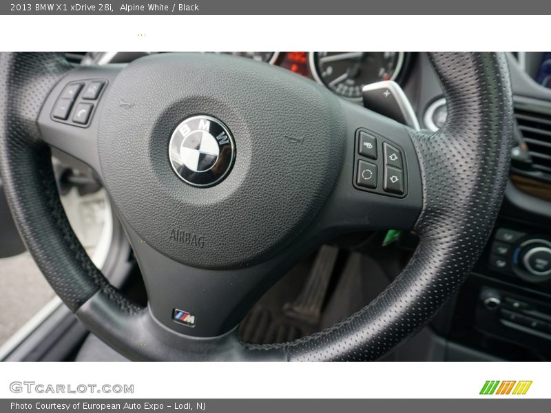 Alpine White / Black 2013 BMW X1 xDrive 28i