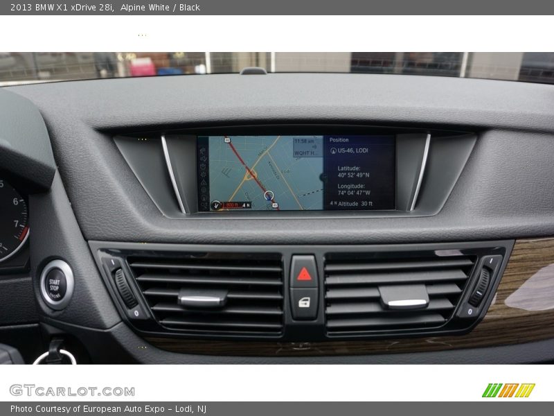 Alpine White / Black 2013 BMW X1 xDrive 28i