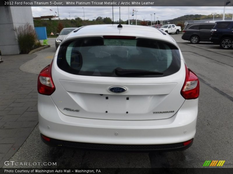 White Platinum Tricoat Metallic / Arctic White Leather 2012 Ford Focus Titanium 5-Door