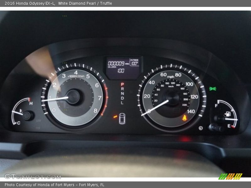 White Diamond Pearl / Truffle 2016 Honda Odyssey EX-L