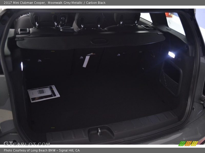 Moonwalk Grey Metallic / Carbon Black 2017 Mini Clubman Cooper