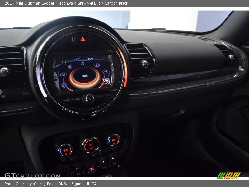 Moonwalk Grey Metallic / Carbon Black 2017 Mini Clubman Cooper