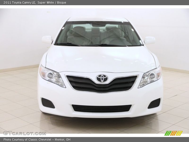 Super White / Bisque 2011 Toyota Camry LE
