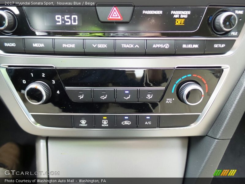 Nouveau Blue / Beige 2017 Hyundai Sonata Sport
