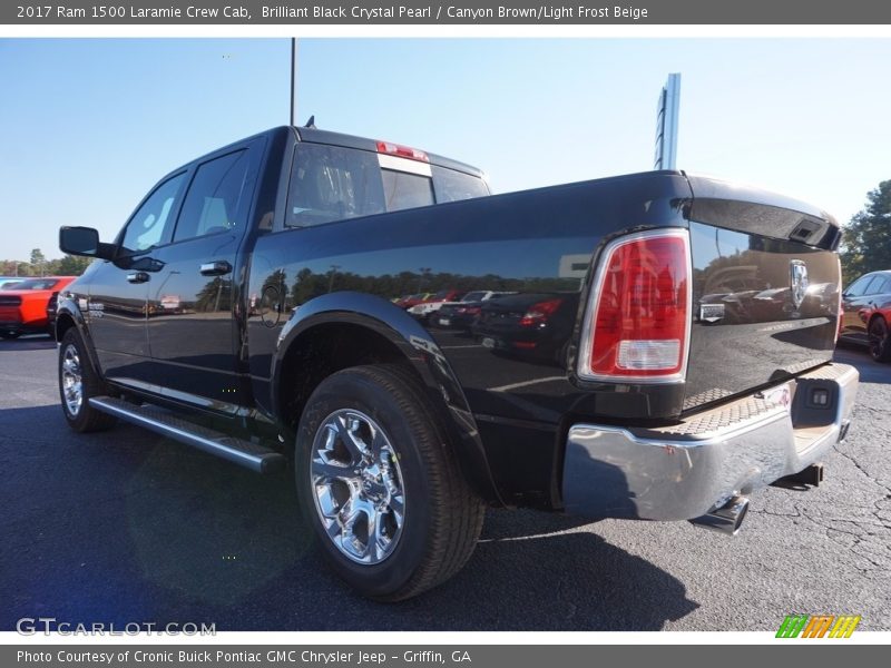 Brilliant Black Crystal Pearl / Canyon Brown/Light Frost Beige 2017 Ram 1500 Laramie Crew Cab