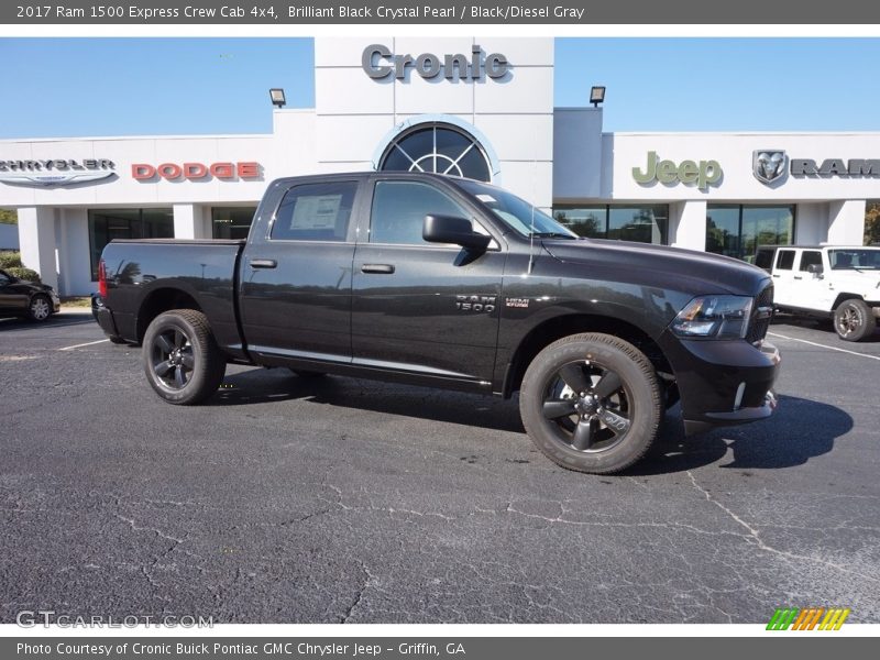 Brilliant Black Crystal Pearl / Black/Diesel Gray 2017 Ram 1500 Express Crew Cab 4x4