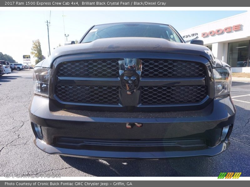 Brilliant Black Crystal Pearl / Black/Diesel Gray 2017 Ram 1500 Express Crew Cab 4x4