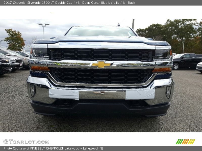 Deep Ocean Blue Metallic / Jet Black 2017 Chevrolet Silverado 1500 LT Double Cab 4x4