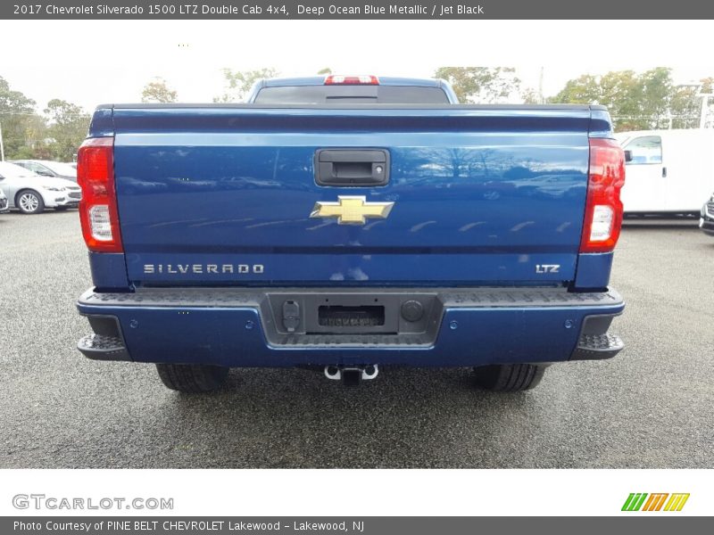 Deep Ocean Blue Metallic / Jet Black 2017 Chevrolet Silverado 1500 LTZ Double Cab 4x4