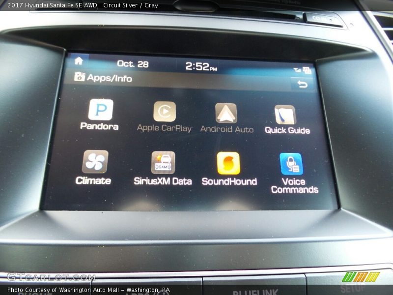 Circuit Silver / Gray 2017 Hyundai Santa Fe SE AWD